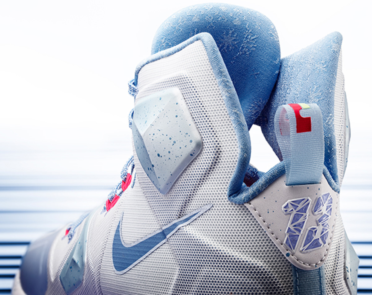 lebron-13-lebron-james-nba-christmas-day-shoes.jpg